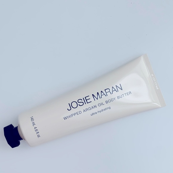 JOSIE MARAN Bath & Body Nwt Josie Maran Whipped Argan Oil Body Butter In Vanilla Apricot